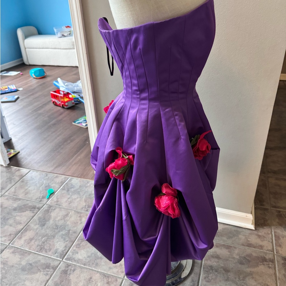 Purple Rose Betsey Johnson dress - Picture 10 of 11